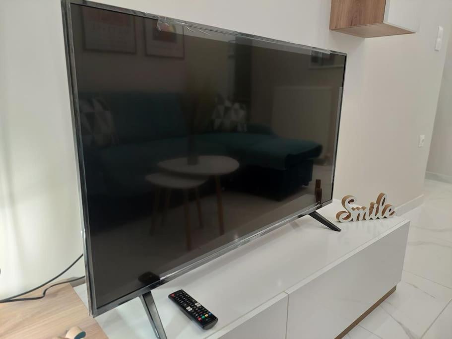 Cozy Flat In Thessaloniki Apartment ภายนอก รูปภาพ